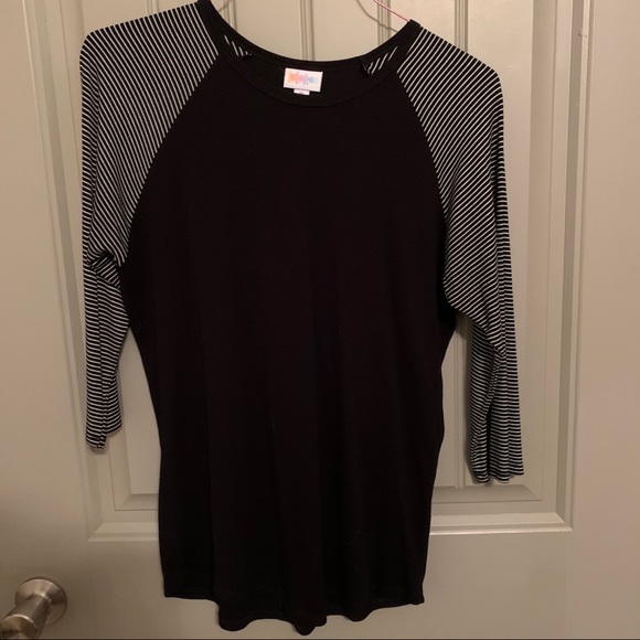 3/4 length top - Picture 1 of 4